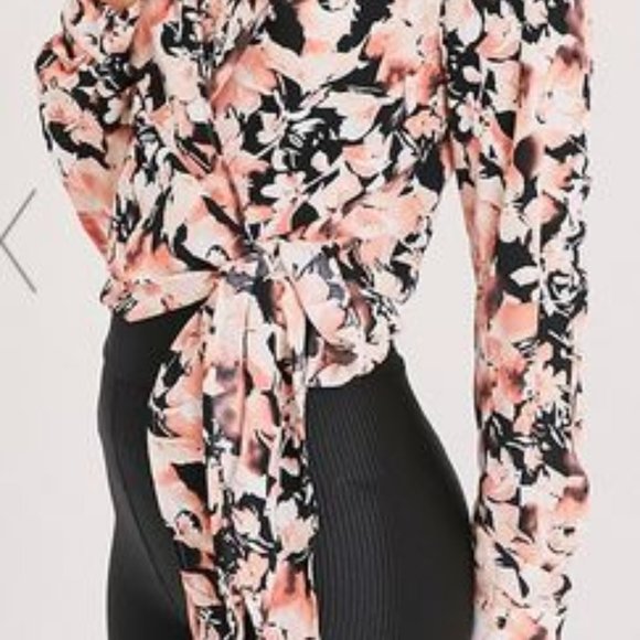 PRETTYLITTLETHING Pink Floral Print Wrap Front Tie - Picture 4 of 7